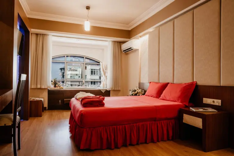 Jakuzili Standart Oda 6