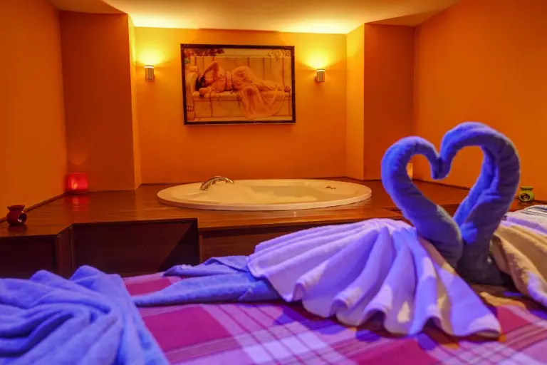 Spa & Sauna 13